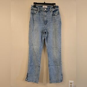 Abercrombie & Fitch split hem jeans